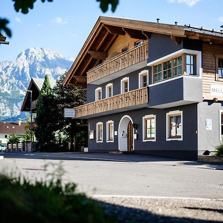 Mellow Mountain Hostel Ehrwald Exterior photo